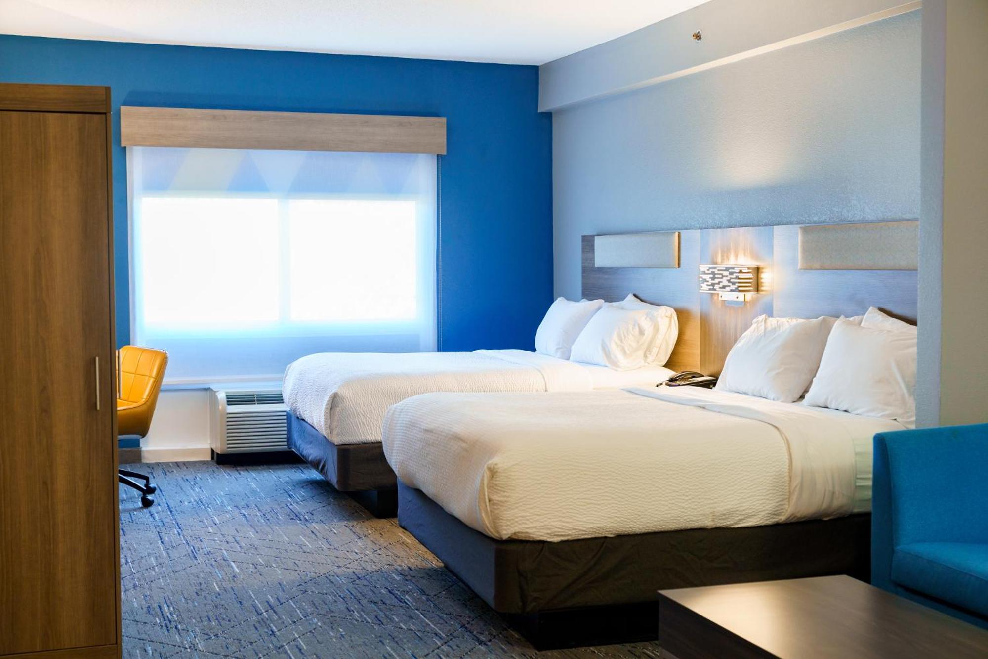 Holiday Inn Express Hotel Raleigh Southwest By Ihg Exterior foto